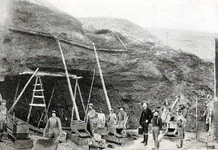 The Klondike Gold Rush in Canada Looked Like This