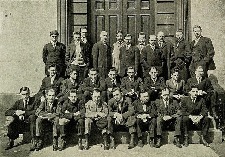 An Unexpected Speech to Reporters