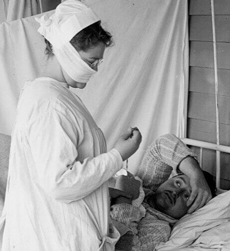 Victoria Became a Nurse During WW1