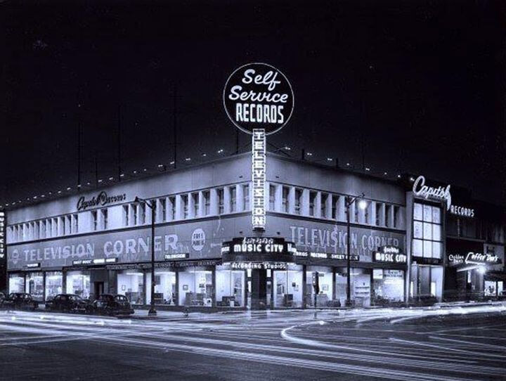 Capitol Records - 1942